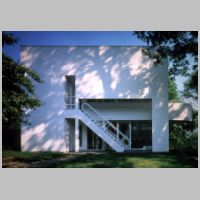 Richard Meier, Stuart R. and Paula Shamberg House (1972–74), Chappaqua, photo by Ezra Stoller, ESTO on ofhouses.com,3.jpg
